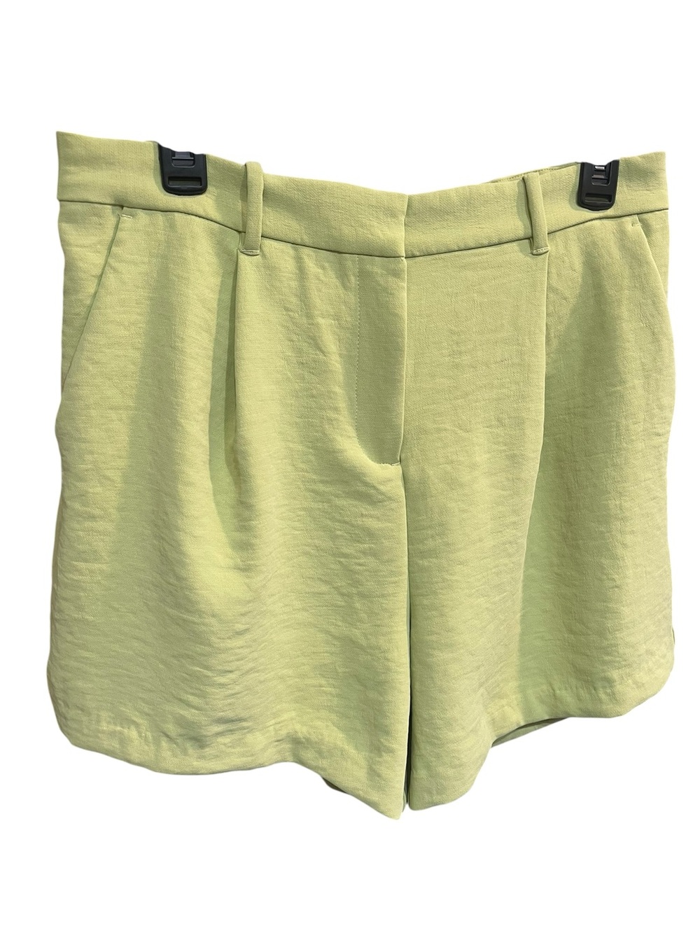 Abercrombie and Fitch Woman’s Green Trouser Pleated Shorts - Medium - Picture 3 of 5